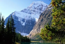 NG28：[国内]世亚预前瞻：国足失核心挑战大 卡塔尔不容有失.